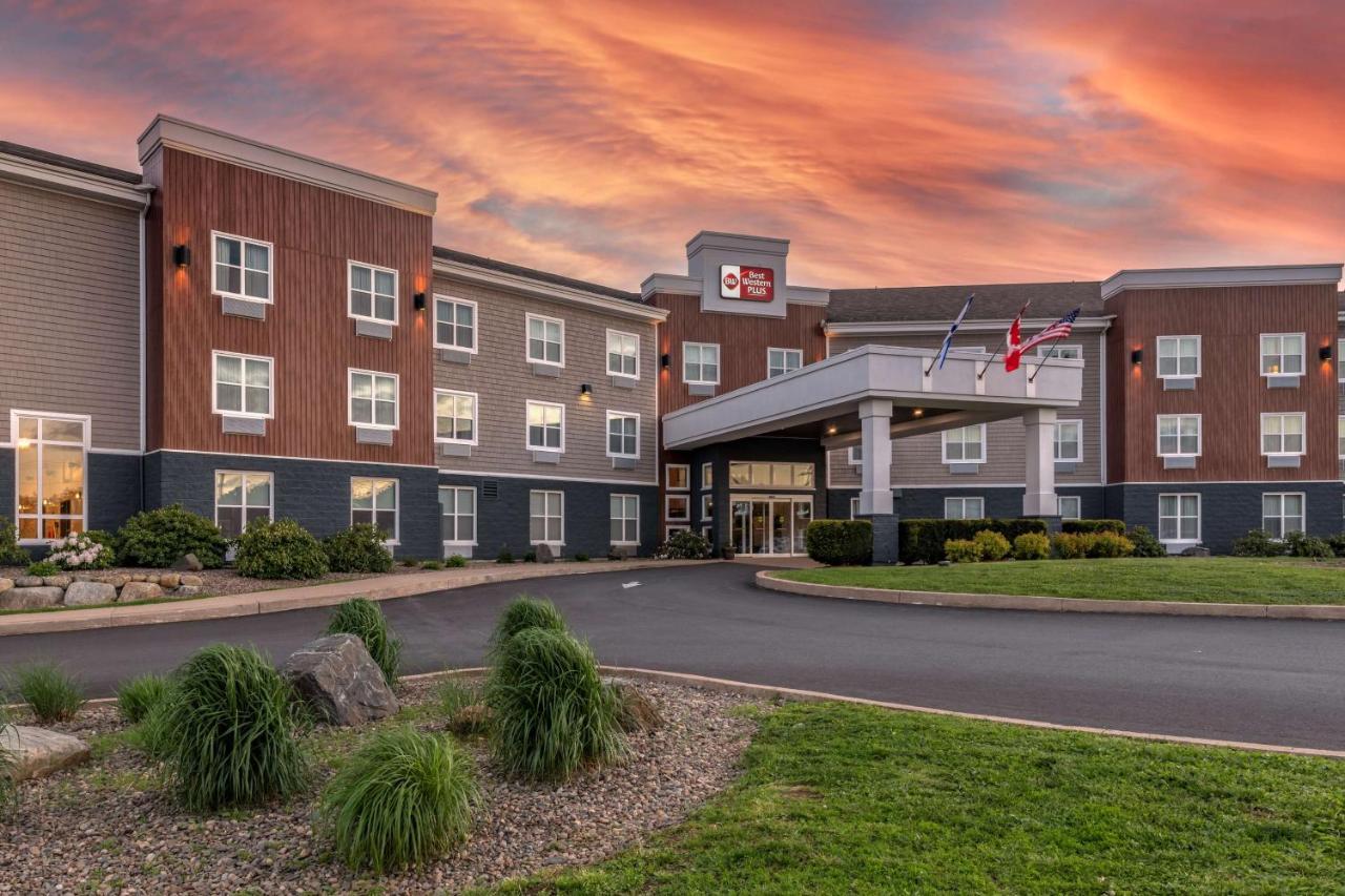 Best Western Plus Bridgewater Hotel & Convention Centre Екстериор снимка