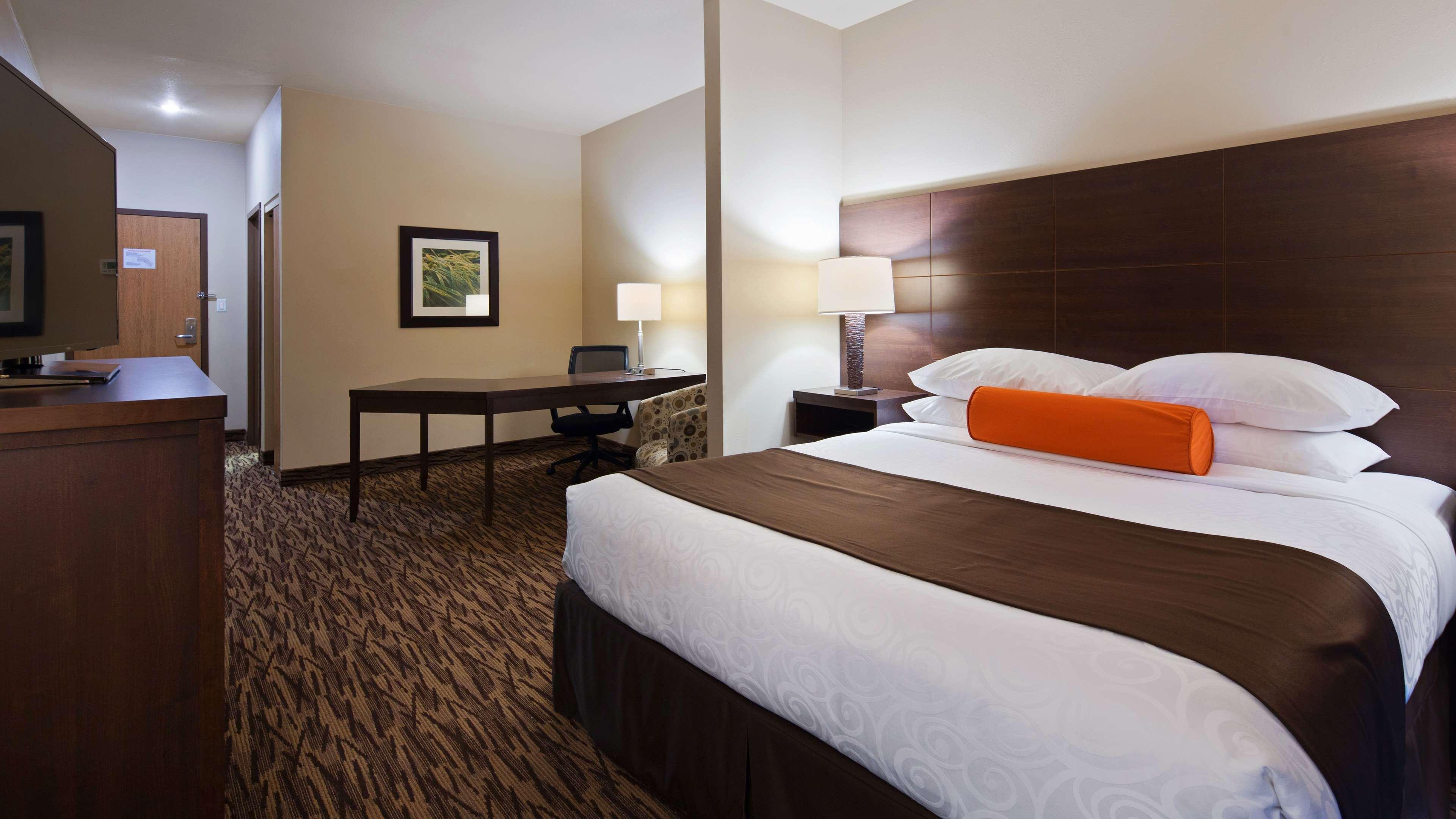 Best Western Plus Bridgewater Hotel & Convention Centre Екстериор снимка