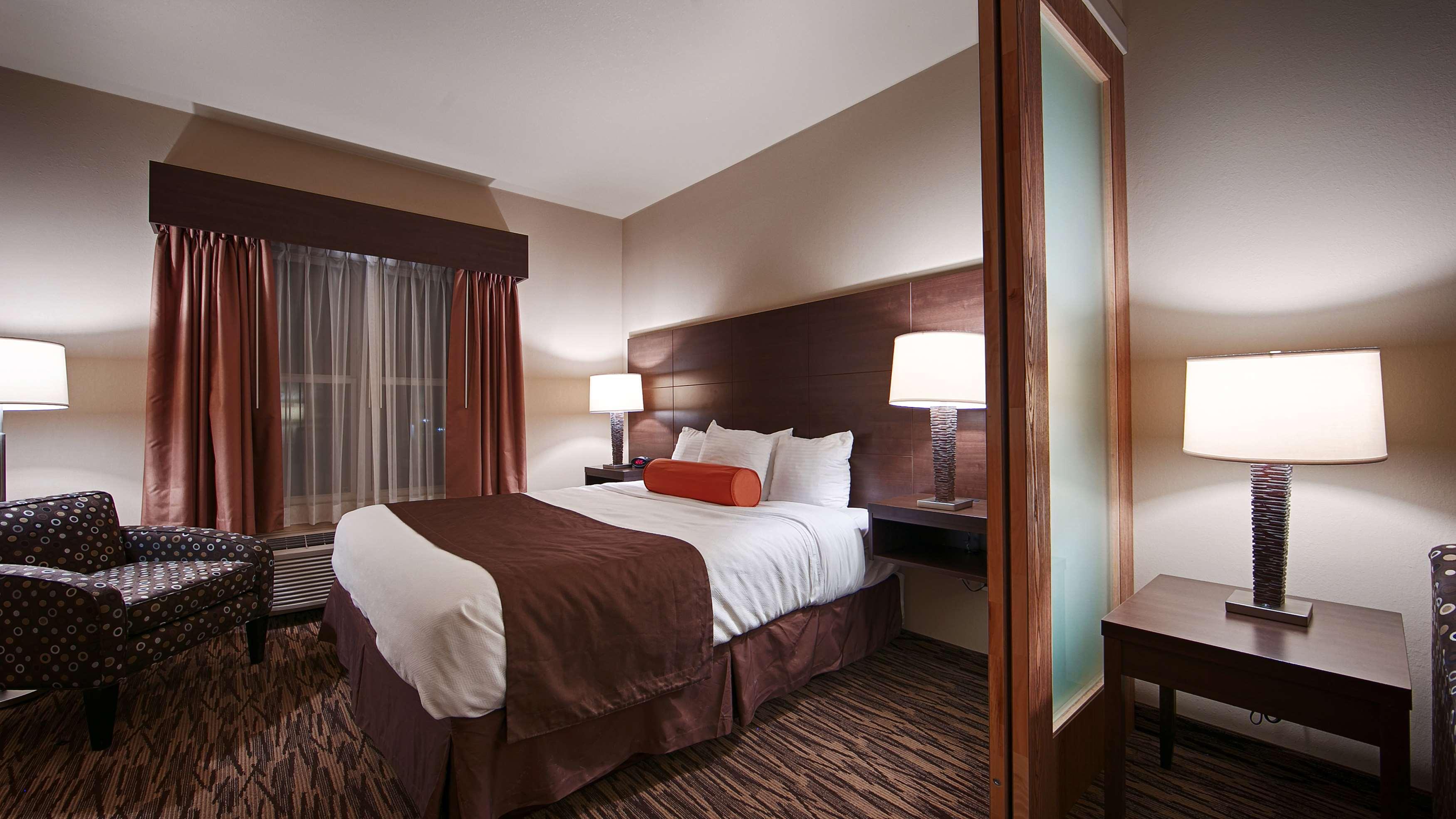 Best Western Plus Bridgewater Hotel & Convention Centre Екстериор снимка